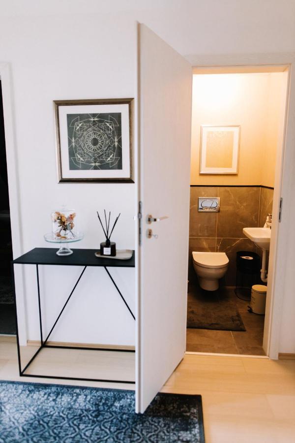 Design Apartman - Free Parking Segedin Dış mekan fotoğraf